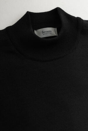 Mock neck in worsted wool ESSENTIAL - Ferrante | img vers.300x/