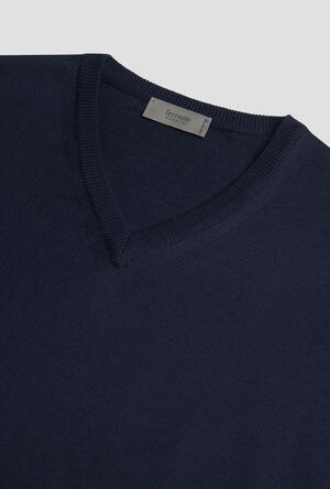 Pullover in lana pettinata ESSENTIAL - Ferrante | img vers.300x/