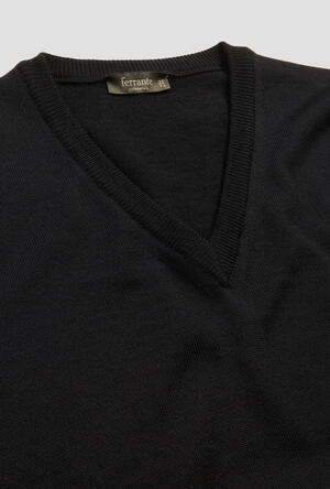 Pullover in lana pettinata ESSENTIAL - Ferrante | img vers.300x/