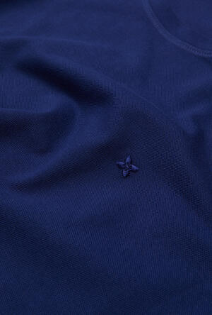 Elastic jersey T-shirt with embroidery ESSENTIAL - Ferrante | img vers.300x/