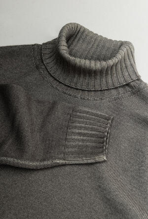 Dolcevita in pura lana ESSENTIAL - Ferrante | img vers.300x/