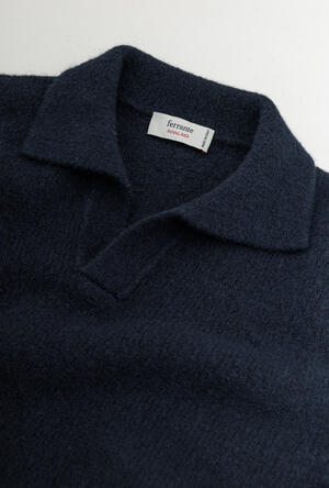 Polo bouclè in misto cashmere ROYAL RED - Ferrante | img vers.300x/