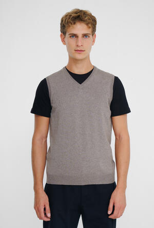 Gilet bottoni in lana pettinata ESSENTIAL - Ferrante | img vers.300x/