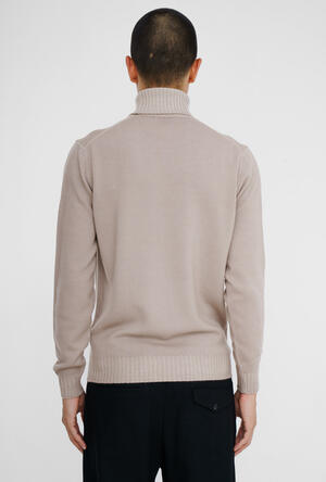 Garment-dyed wool turtleneck ESSENTIAL - Ferrante | img vers.300x/