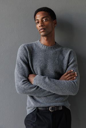 Girocollo bouclè in misto cashmere ROYAL RED - Ferrante | img vers.300x/
