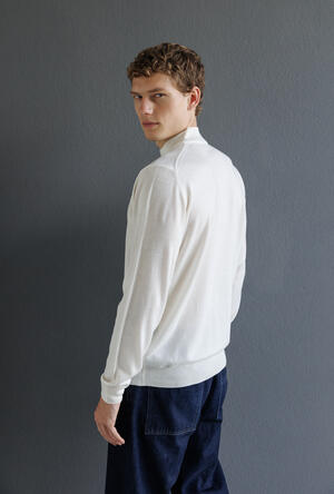 Mock neck in worsted wool ESSENTIAL - Ferrante | img vers.300x/
