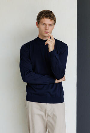 Mock neck in worsted wool ESSENTIAL - Ferrante | img vers.300x/