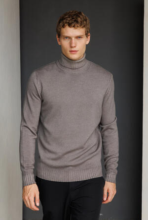 Dolcevita in pura lana ESSENTIAL - Ferrante | img vers.300x/