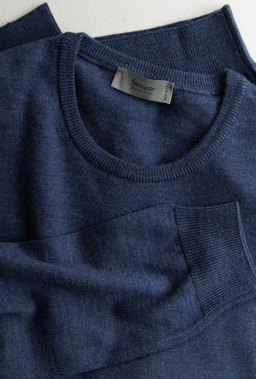 Worsted wool crew-neck Blue