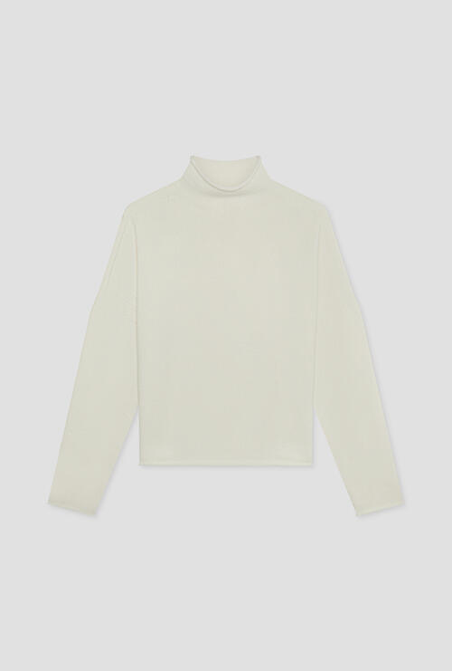 Cashmere-blend turtleneck sweater White