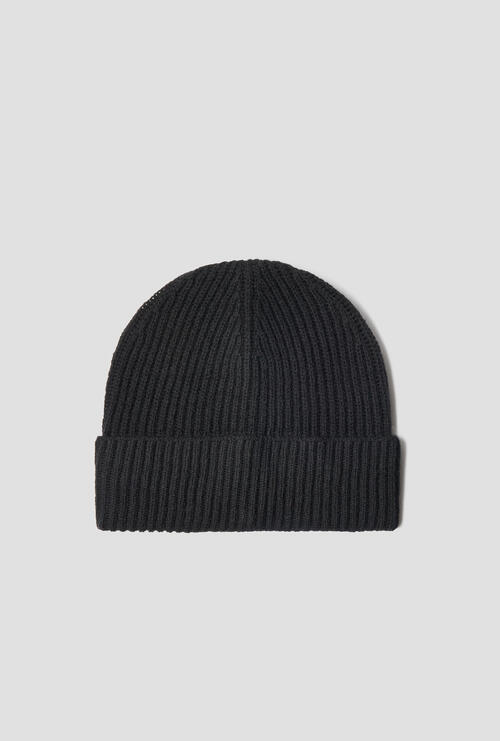 Wool and cashmere hat Black