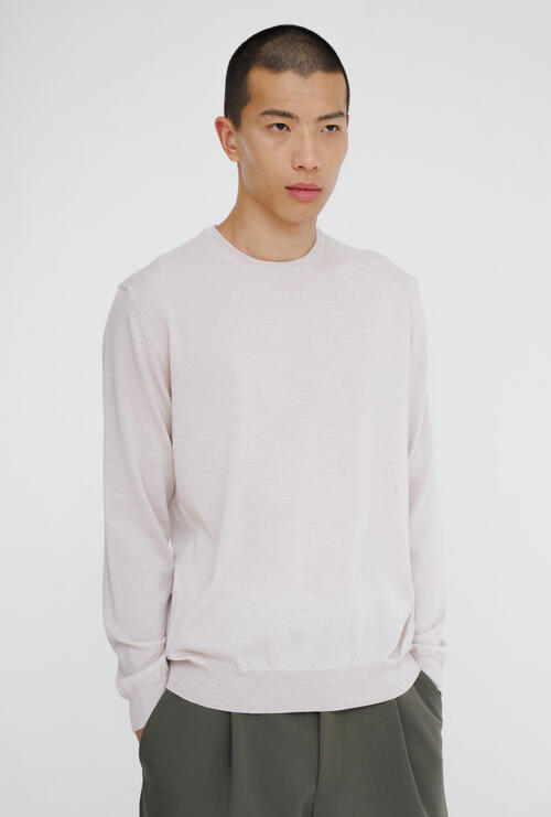 Worsted wool crew-neck 