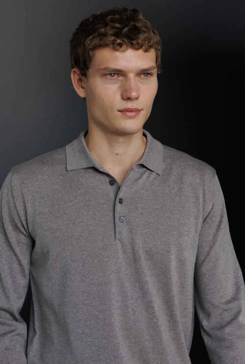 Polo shirt in pure worsted wool Taupe