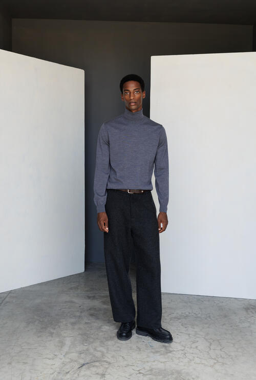 Brushed pure wool turtleneck Dark Grey