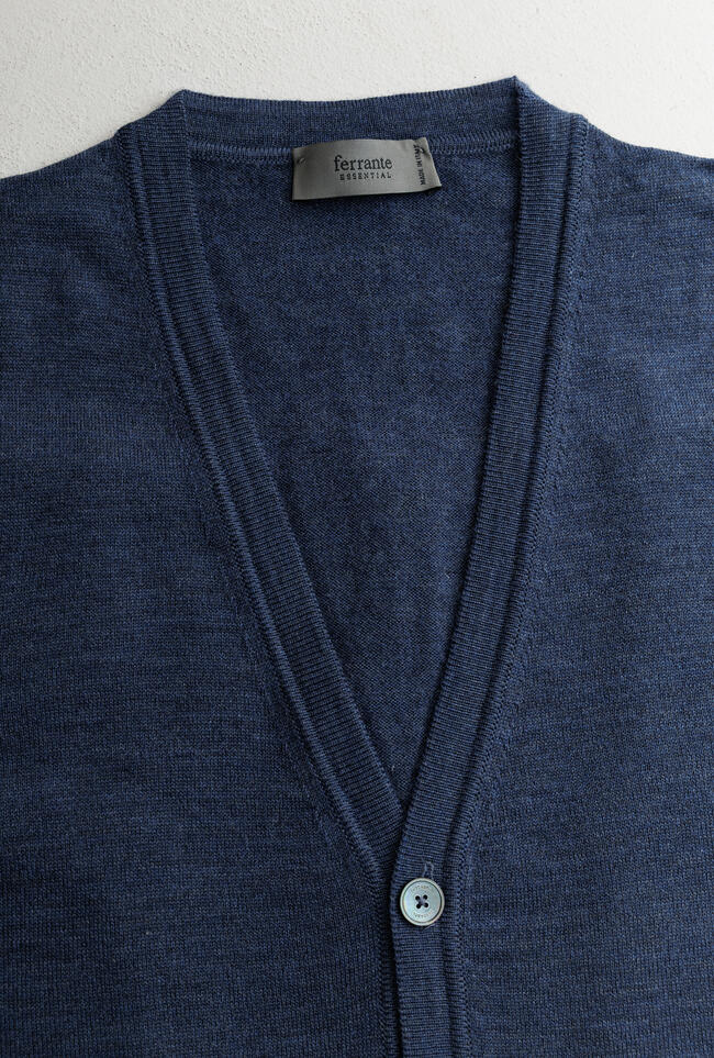 Gilet bottoni in lana pettinata ESSENTIAL - Ferrante | img vers.1300x/