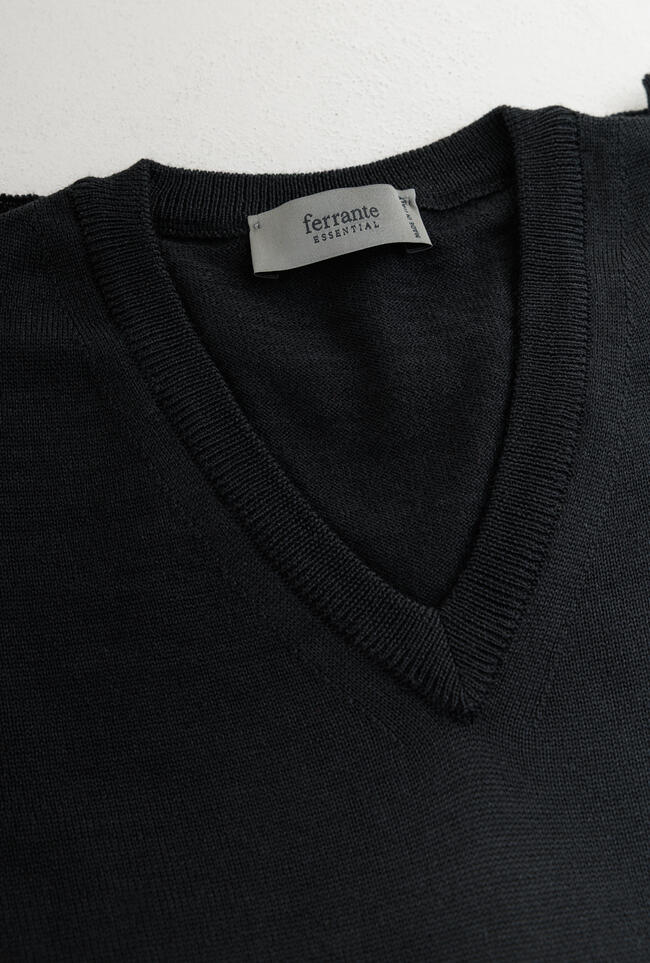 Pullover in lana pettinata ESSENTIAL - Ferrante | img vers.1300x/