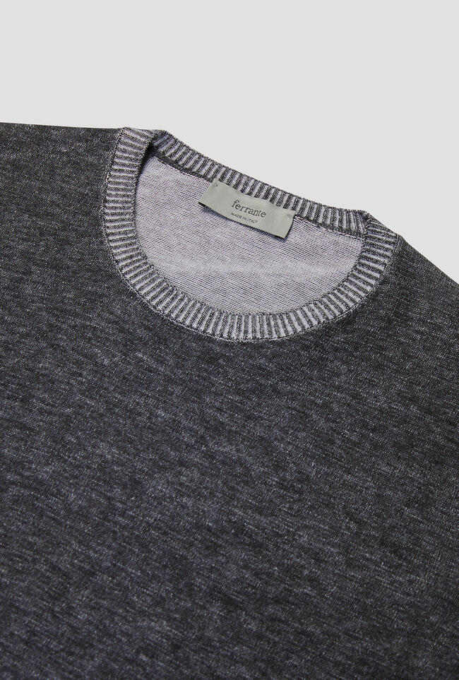 T-shirt vanisè in cotone crêpe MAIN - Ferrante | img vers.1300x/