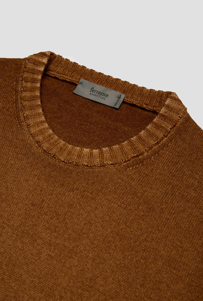 Garment-dyed wool crew neck ESSENTIAL - Ferrante | img vers.1300x/