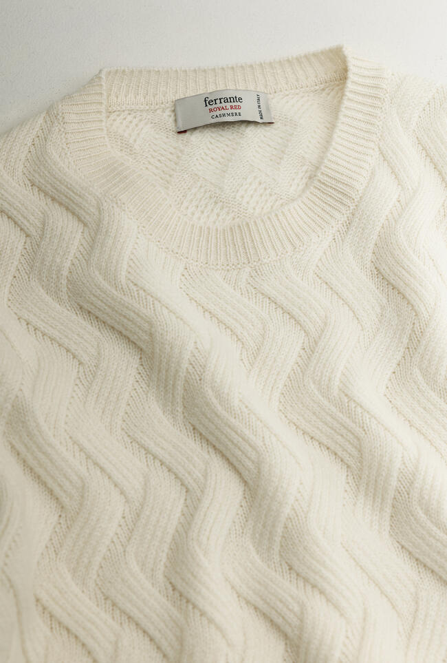 Girocollo con lavorazione in puro cashmere ROYAL RED - Ferrante | img vers.1300x/