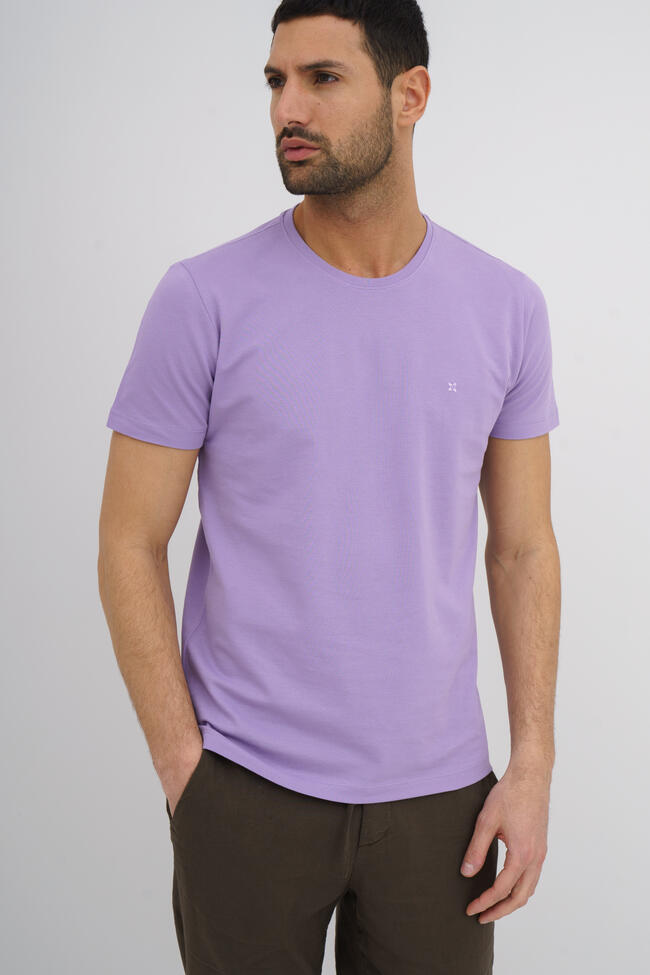 Elastic jersey T-shirt with embroidery ESSENTIAL - Ferrante | img vers.1300x/