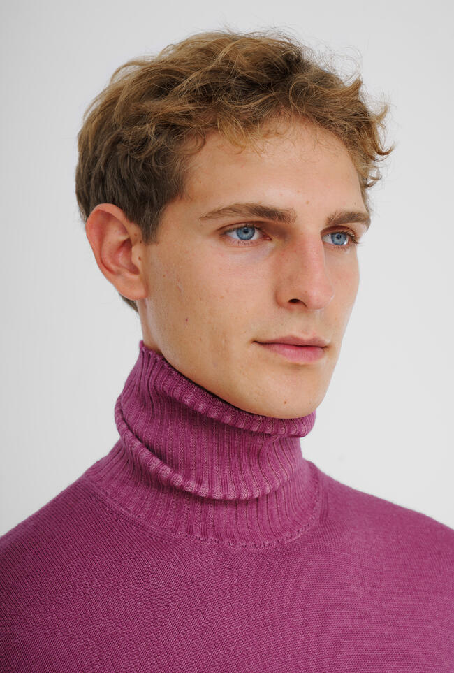 Garment-dyed wool turtleneck ESSENTIAL - Ferrante | img vers.1300x/