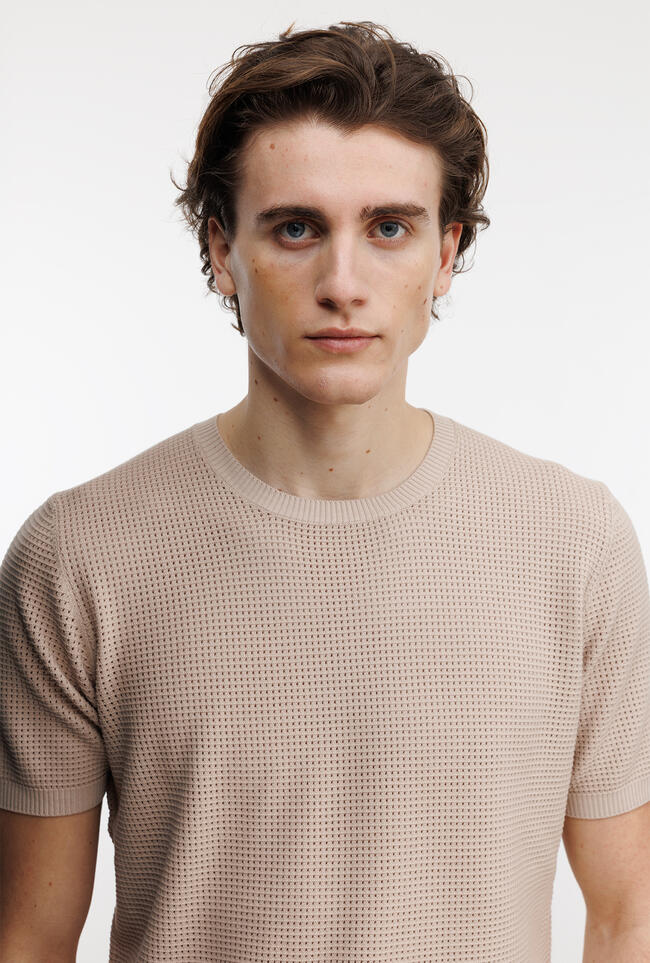 Girocollo tinto in capo con lavorazione MAIN - Ferrante | img vers.1300x/