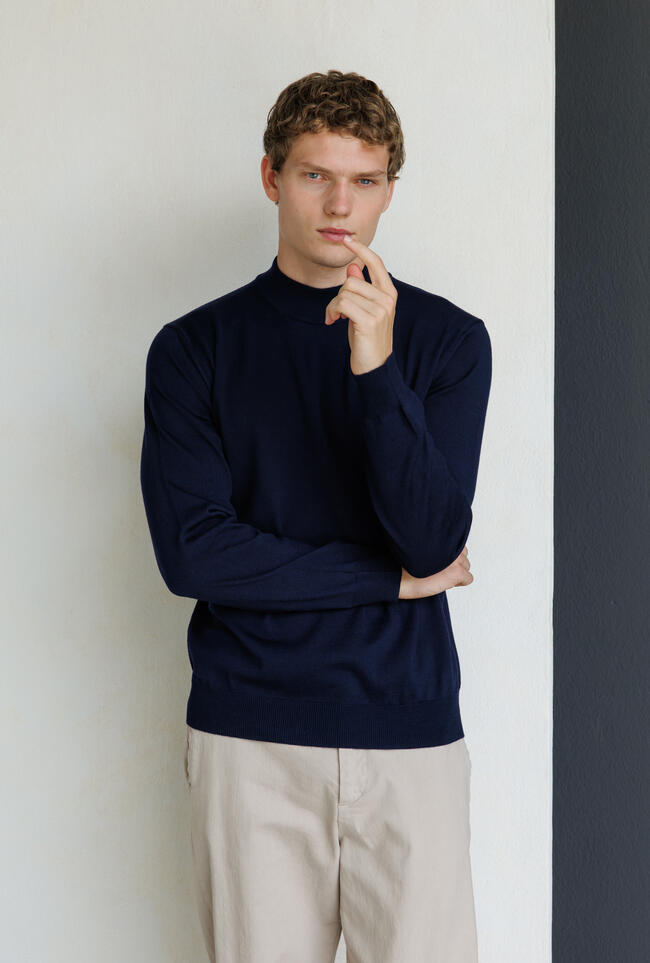 Mock neck in worsted wool ESSENTIAL - Ferrante | img vers.1300x/